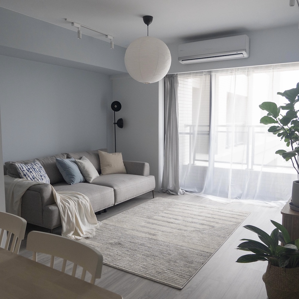 清透優雅北歐風 - 採光優美的灰藍色系客廳設計【日常呼吸】 - Lo-Fi House