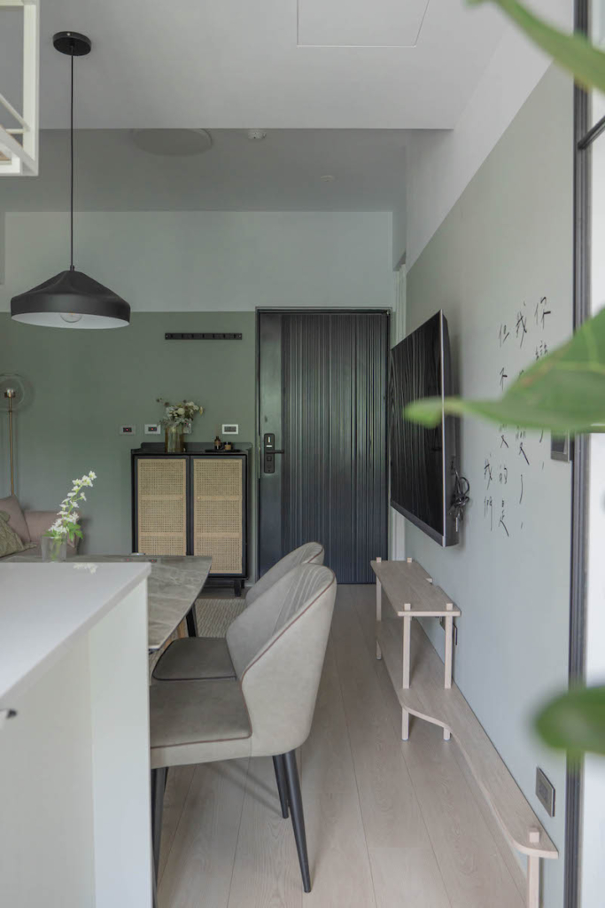 清新寬敞的北歐輕奢風 - 灰綠色系結合木質調的流暢空間【綠意日常】 - Lo-Fi House